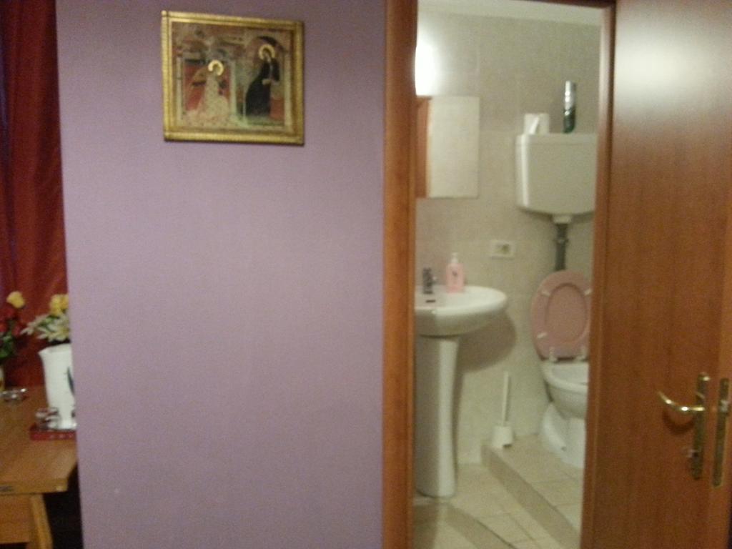 Hard Rock Rooms Roma Phòng bức ảnh